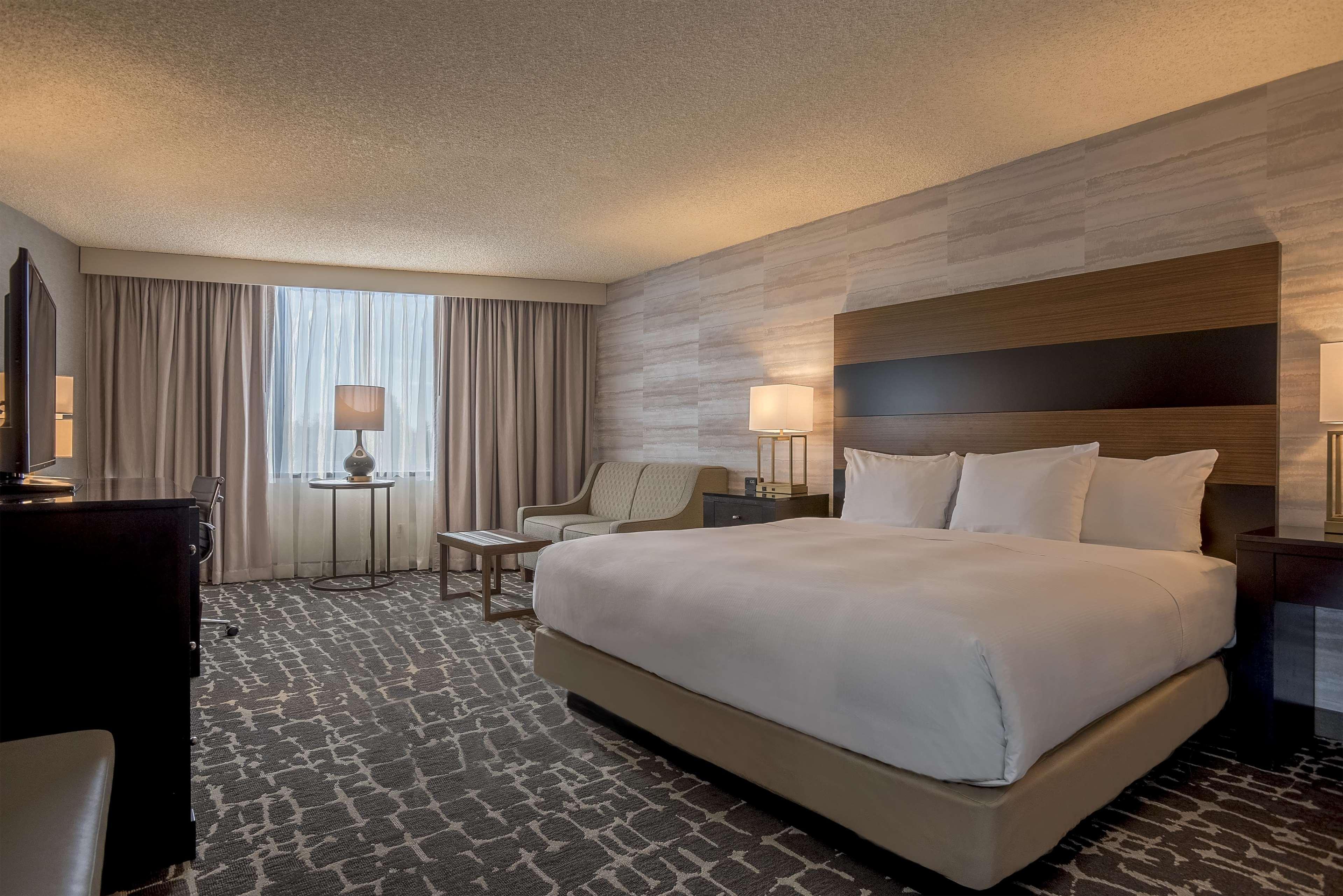 Doubletree By Hilton Hotel Denver - Аврора Экстерьер фото