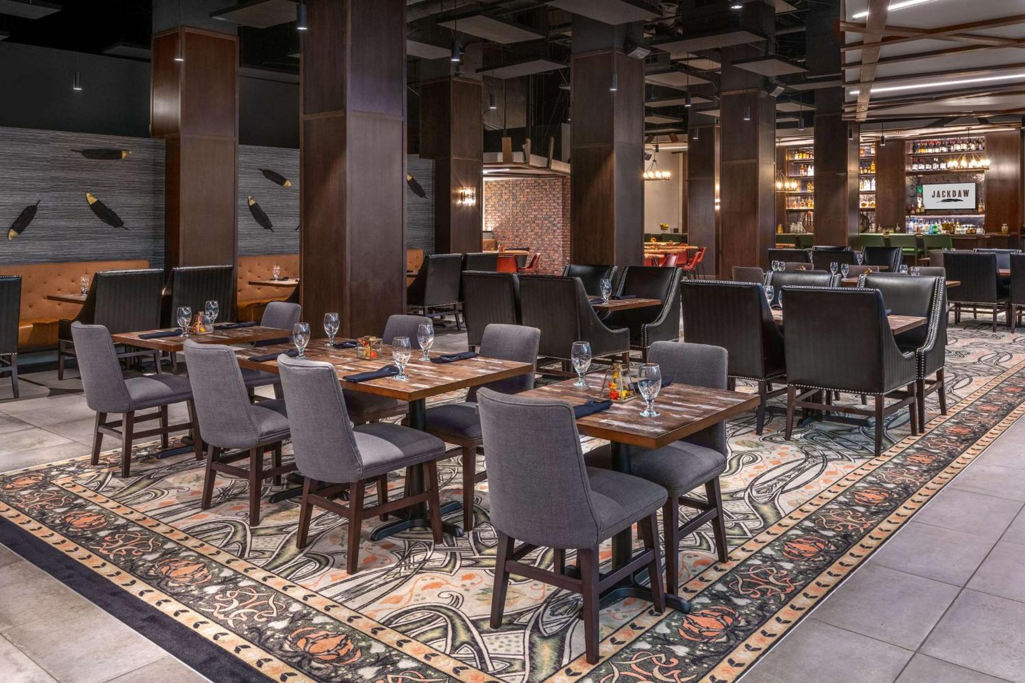 Doubletree By Hilton Hotel Denver - Аврора Экстерьер фото