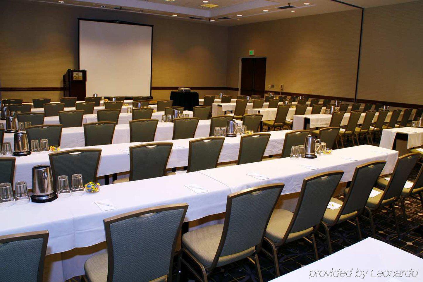 Doubletree By Hilton Hotel Denver - Аврора Удобства фото
