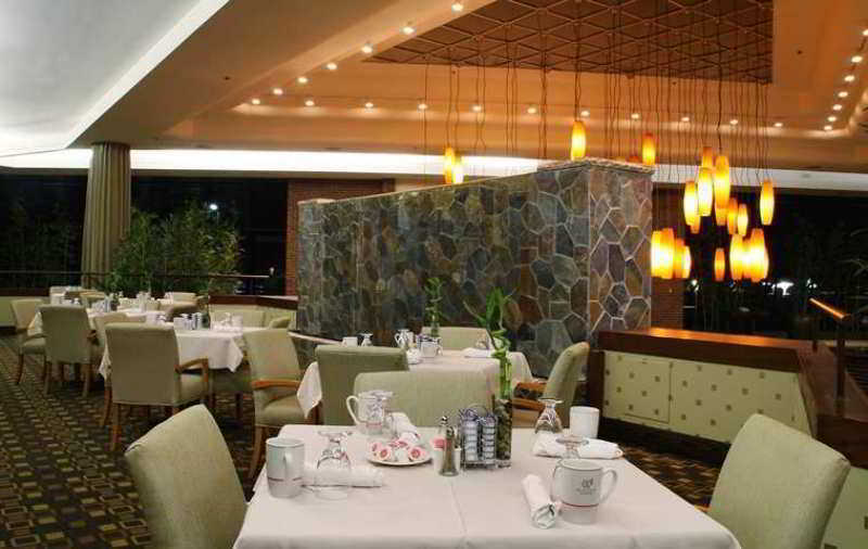 Doubletree By Hilton Hotel Denver - Аврора Ресторан фото