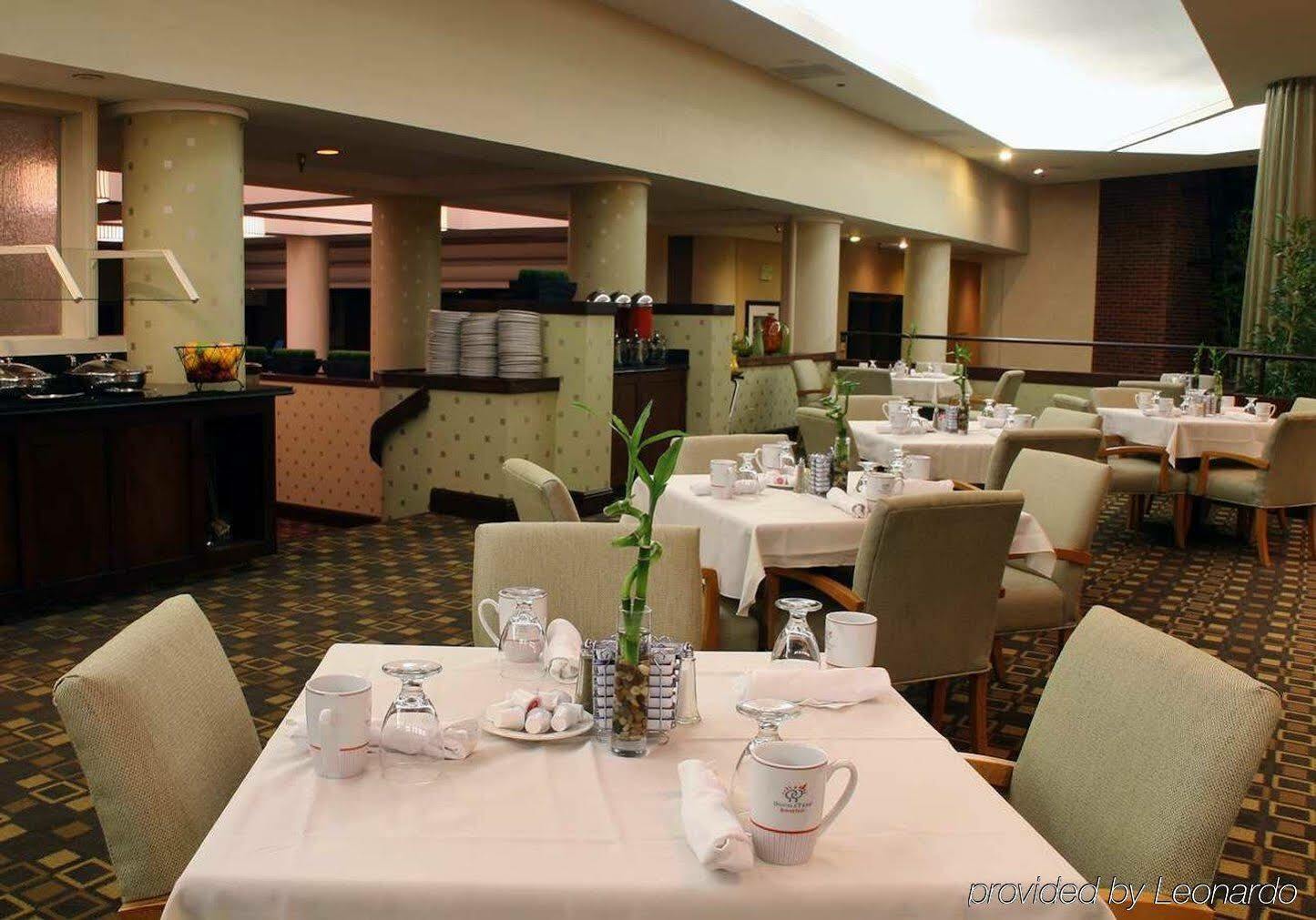 Doubletree By Hilton Hotel Denver - Аврора Экстерьер фото